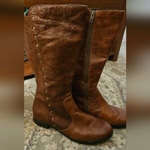 Born Distressed Leather Ridibg Boot sz 8.5
